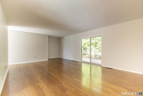 222 Deer Run Shelton CT 06484
