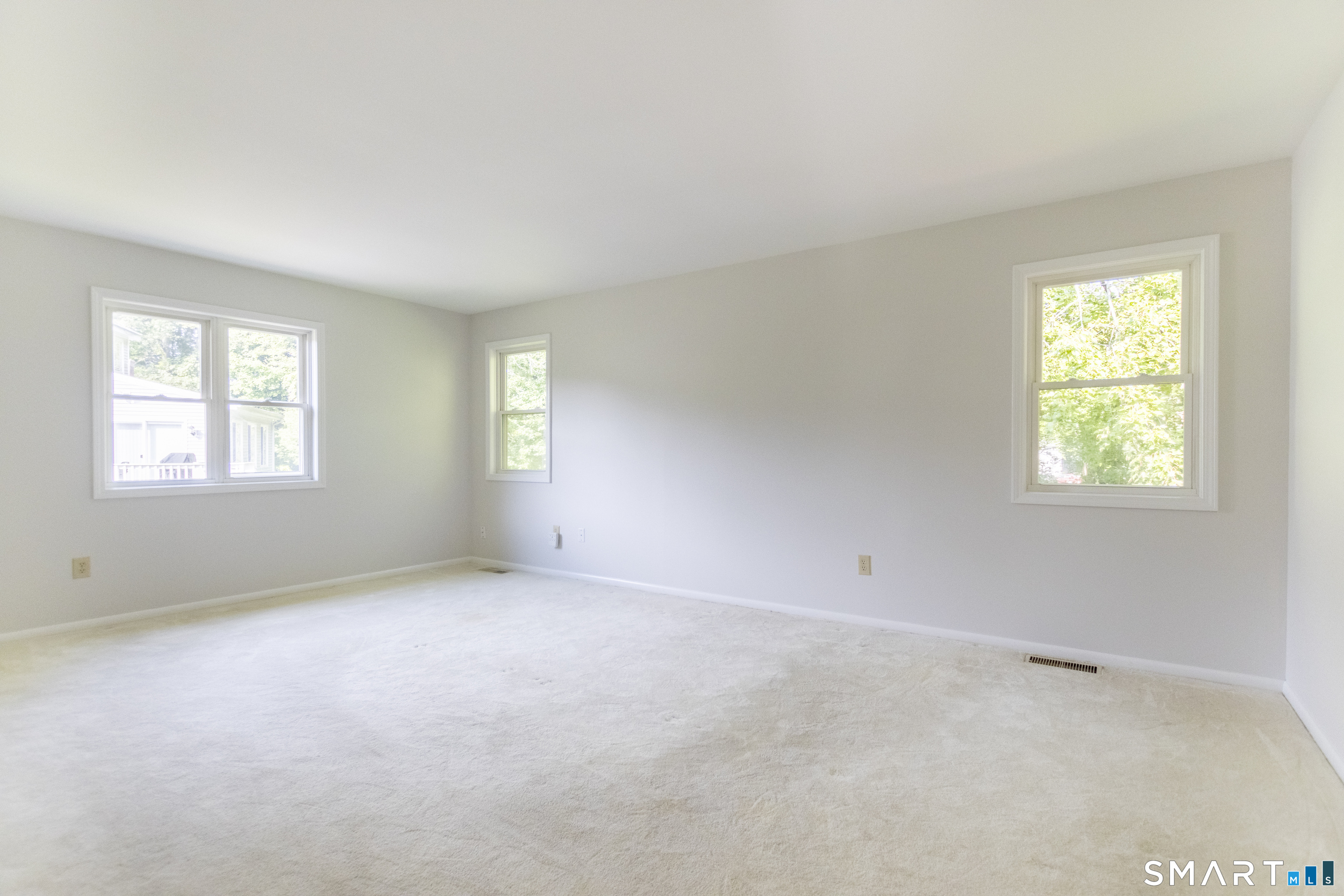 222 Deer Run Shelton CT 06484