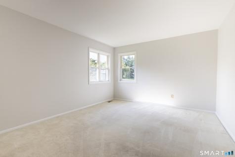 222 Deer Run Shelton CT 06484