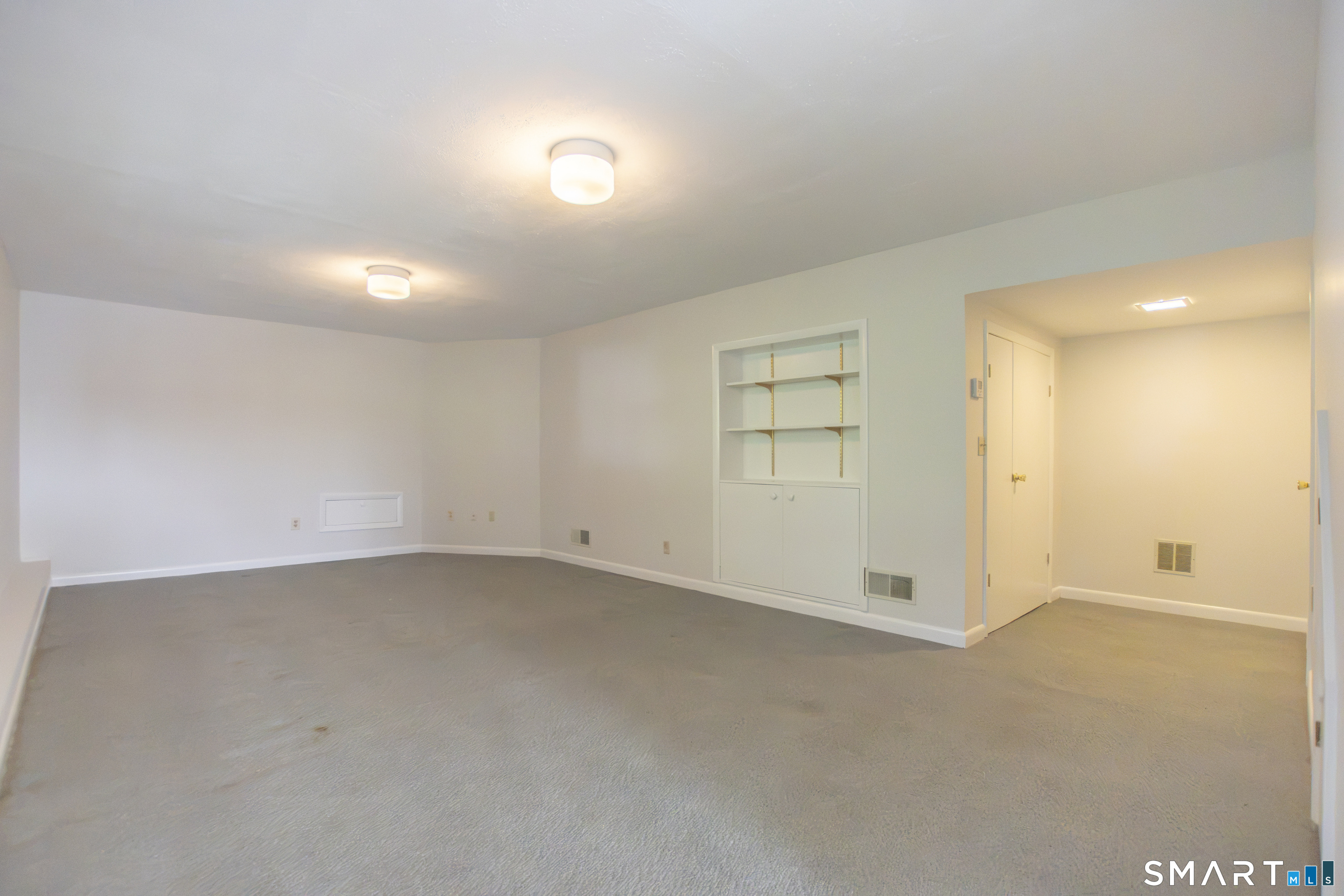 222 Deer Run Shelton CT 06484
