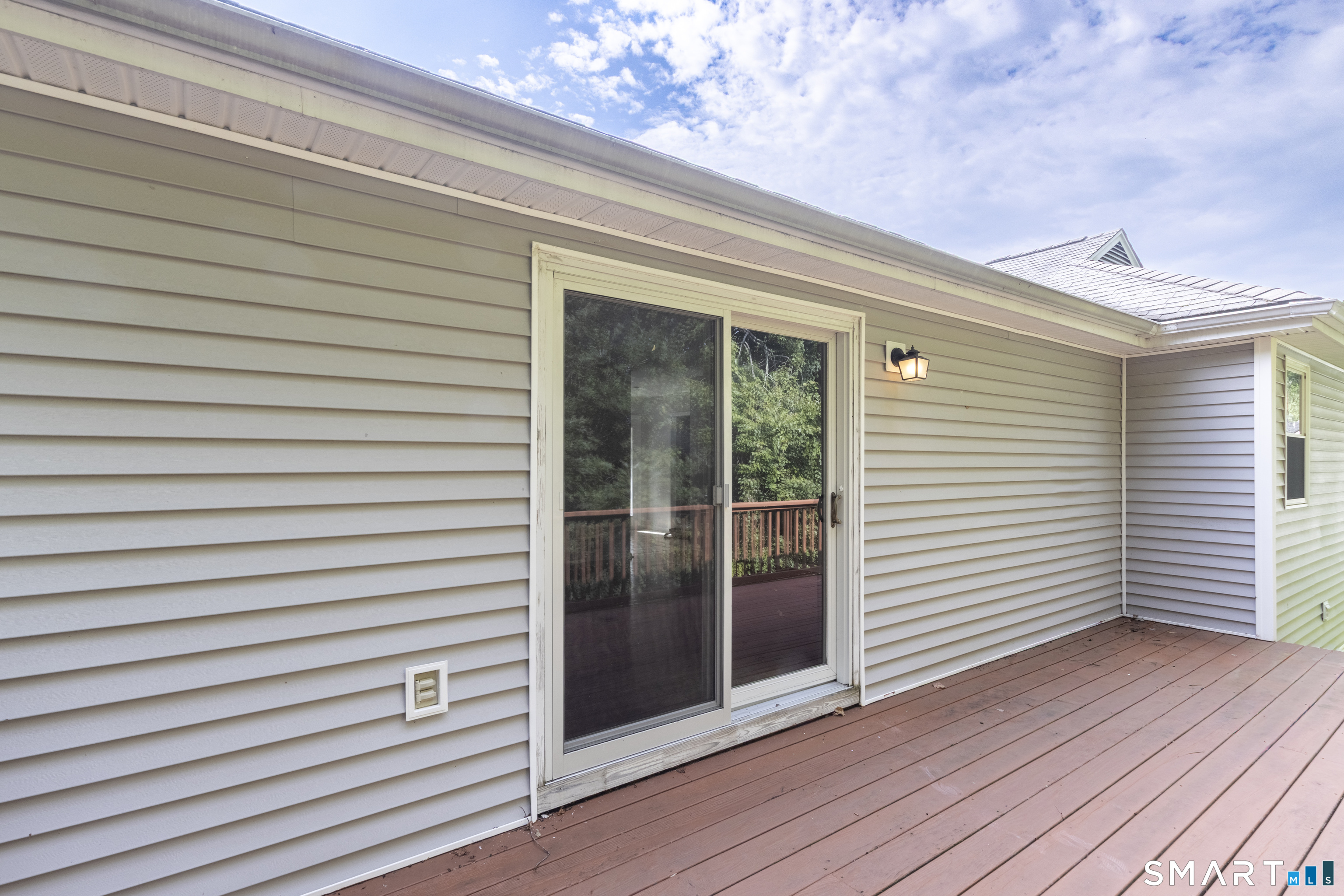 222 Deer Run Shelton CT 06484