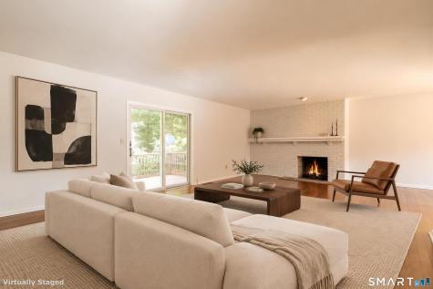 222 Deer Run Shelton CT 06484