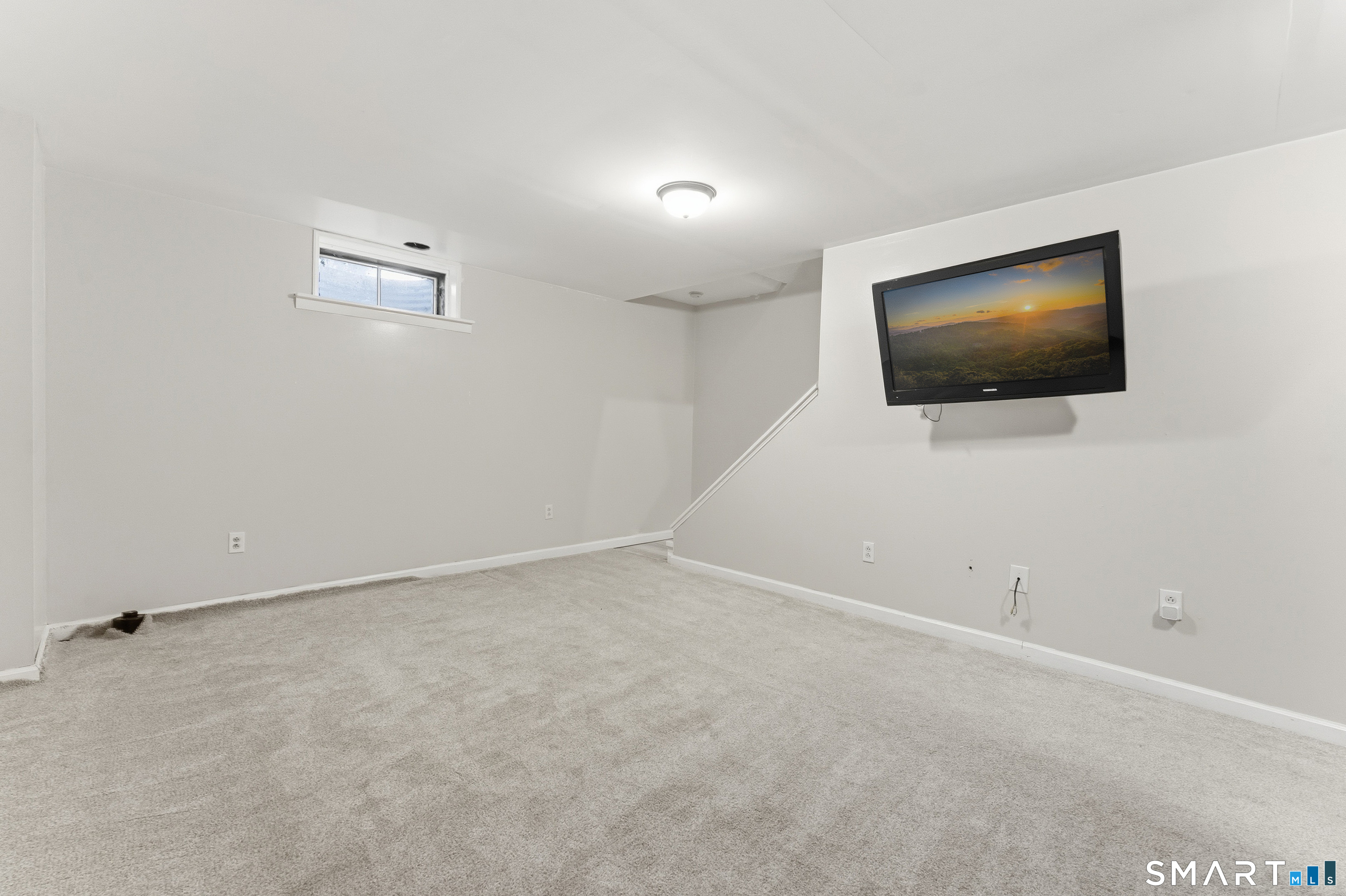 16 Vintner Place Enfield CT 06082