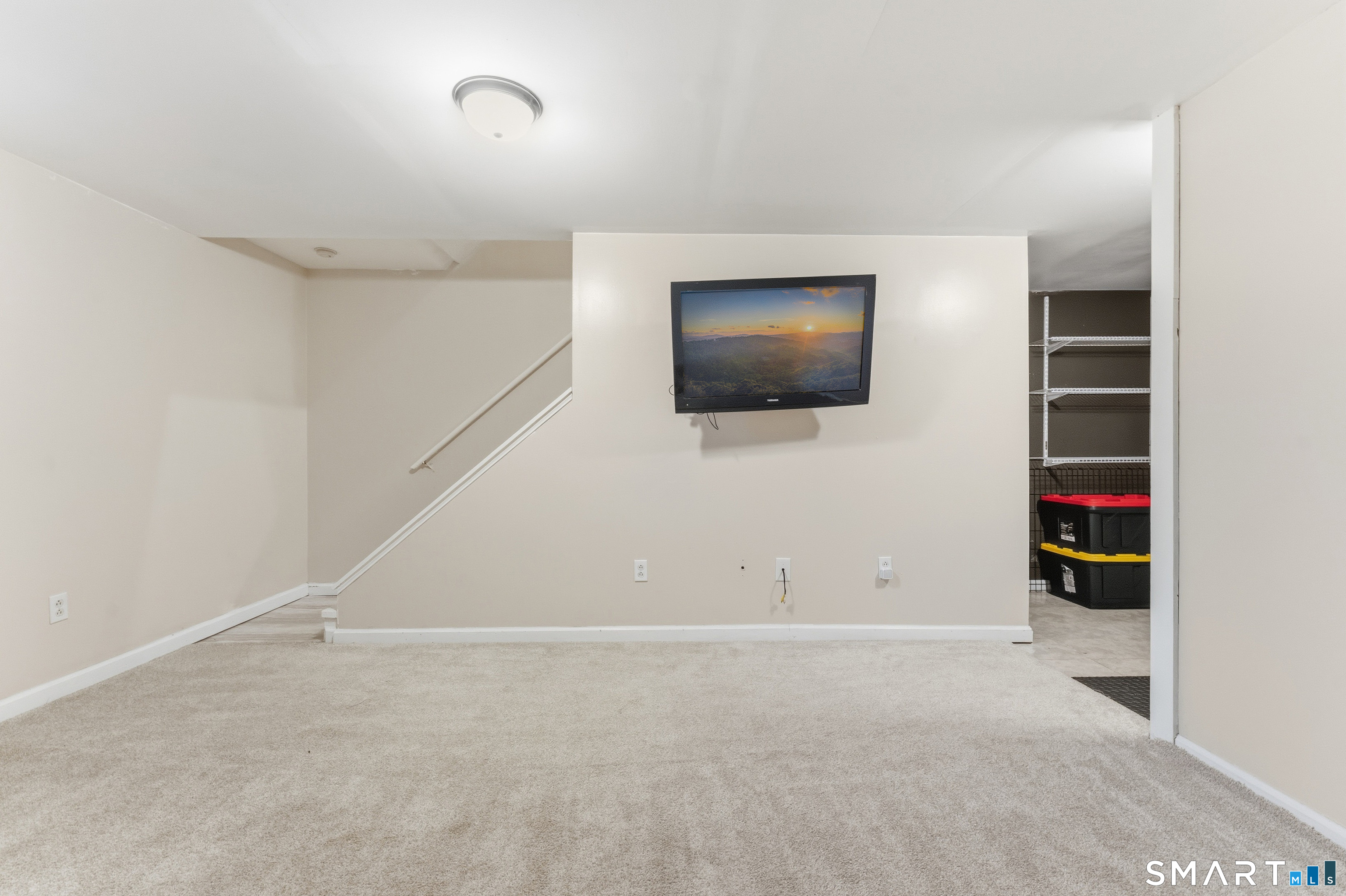 16 Vintner Place Enfield CT 06082