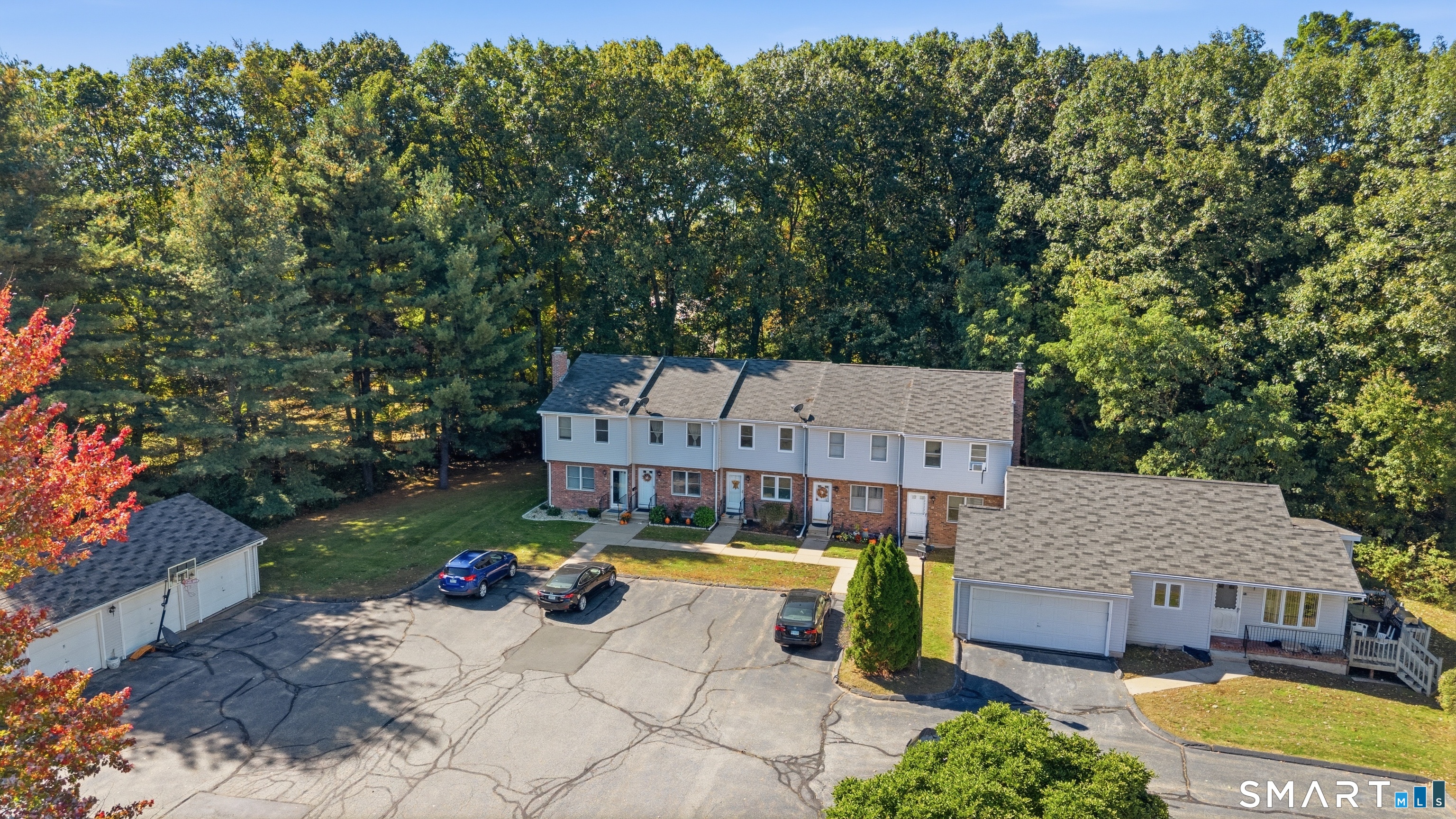 16 Vintner Place Enfield CT 06082