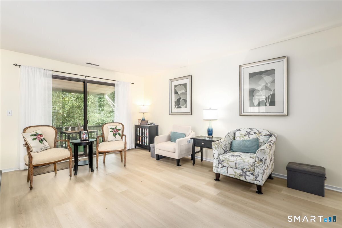 162 Heritage Village Southbury CT 06488