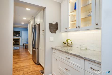 20 Wyndcliffe Park Bloomfield CT 06002