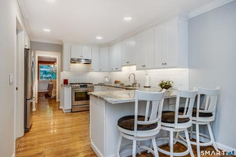 20 Wyndcliffe Park Bloomfield CT 06002