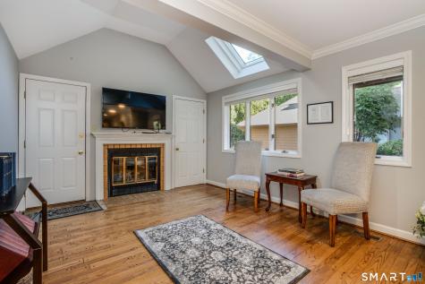 20 Wyndcliffe Park Bloomfield CT 06002