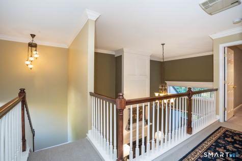 20 Wyndcliffe Park Bloomfield CT 06002