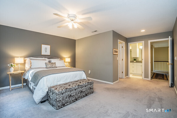 20 Wyndcliffe Park Bloomfield CT 06002
