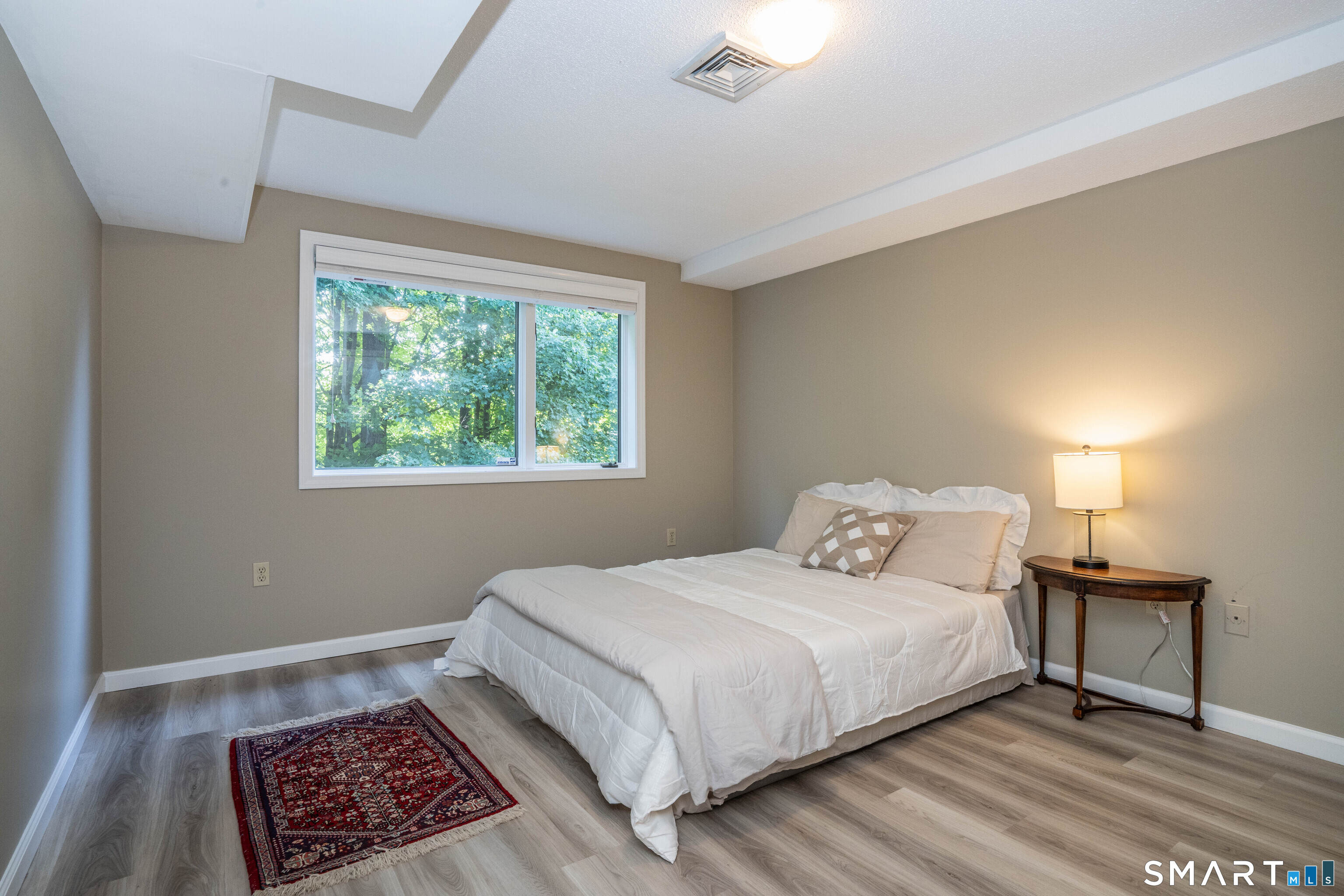 20 Wyndcliffe Park Bloomfield CT 06002