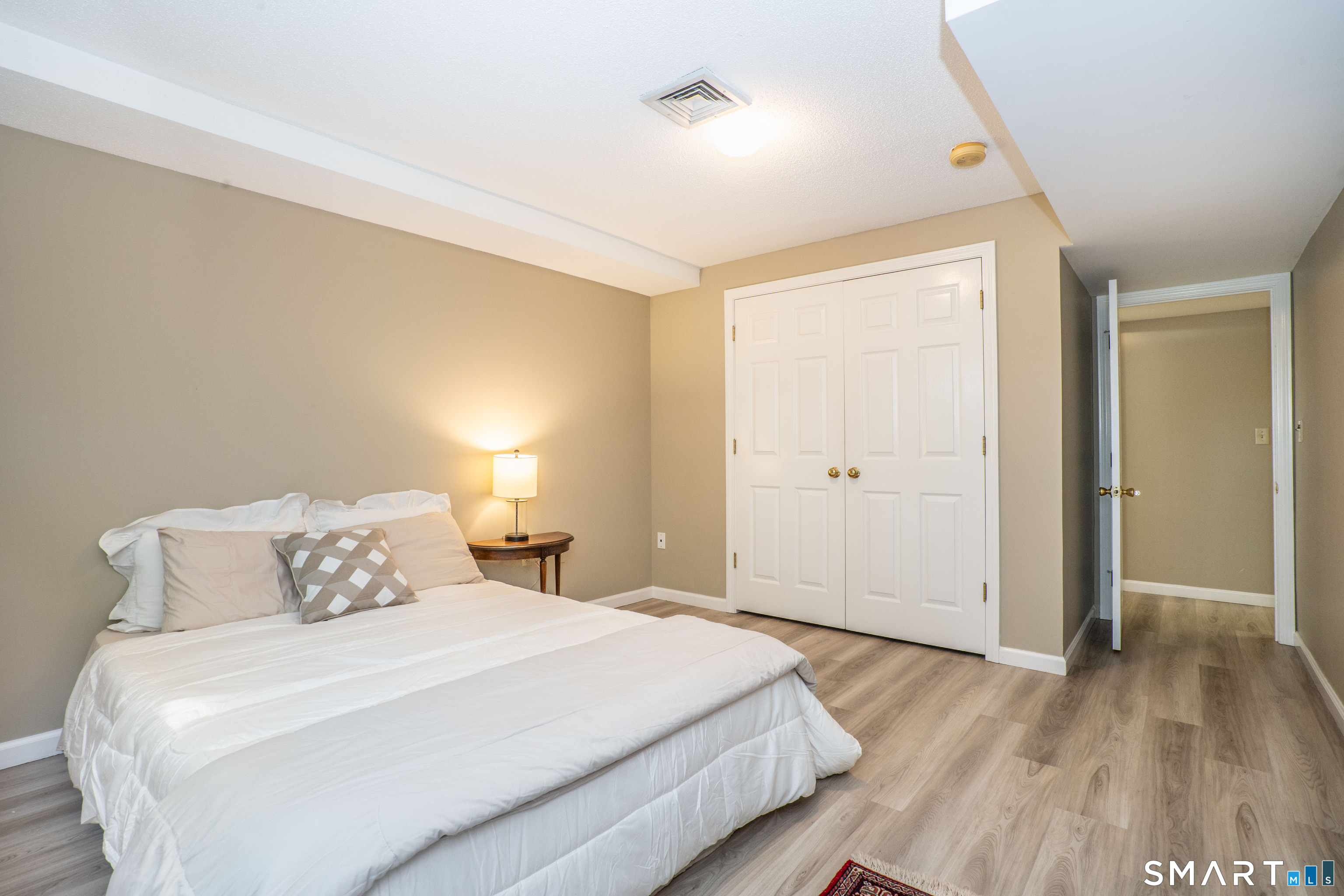 20 Wyndcliffe Park Bloomfield CT 06002