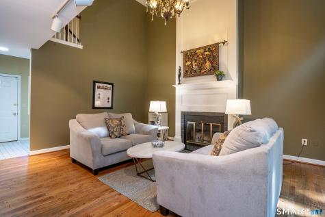 20 Wyndcliffe Park Bloomfield CT 06002