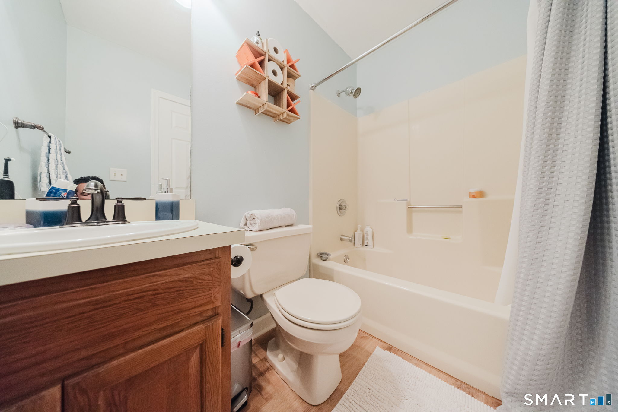 20 Elm Meadows Enfield CT 06082