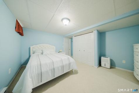 20 Elm Meadows Enfield CT 06082