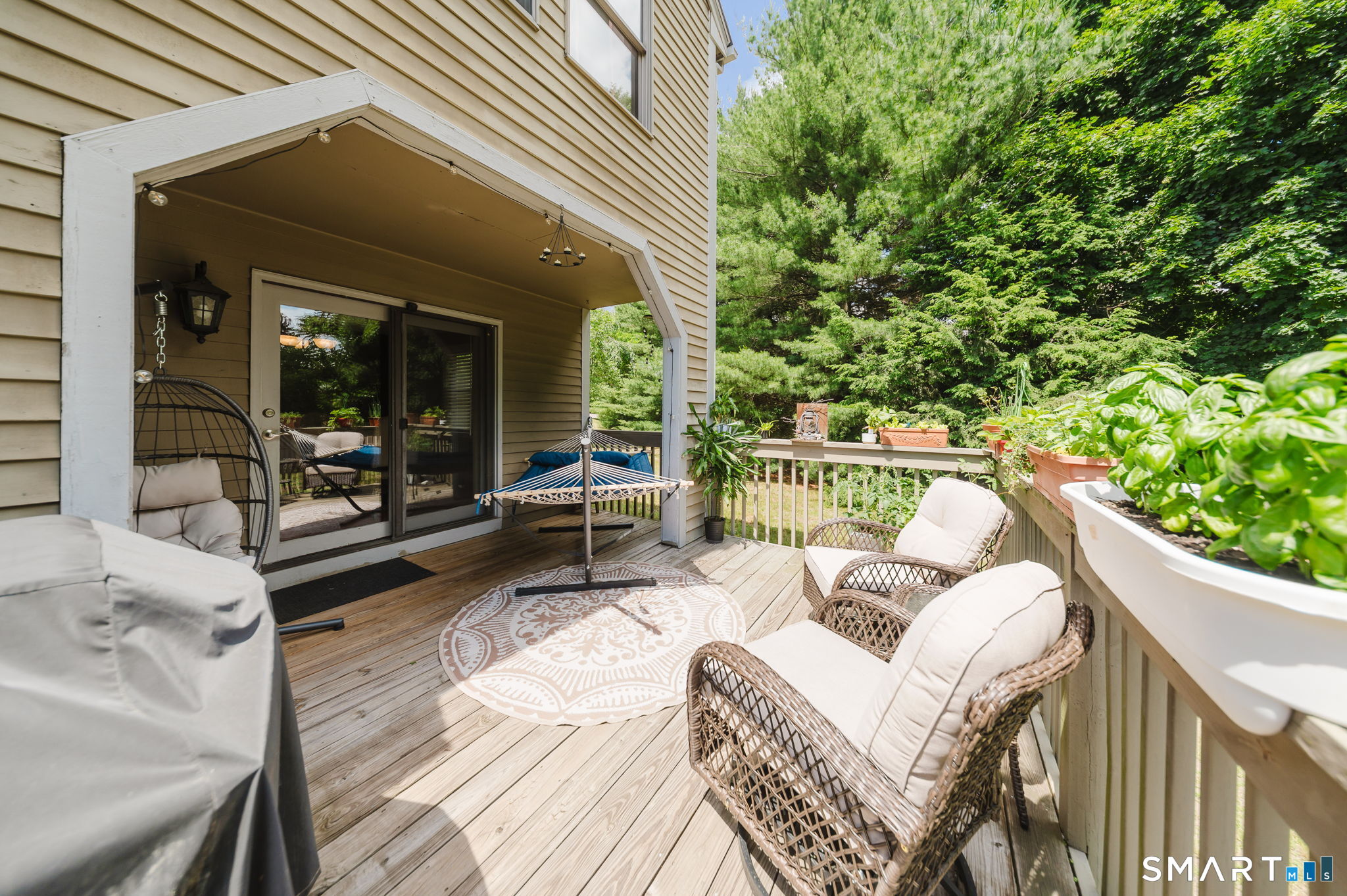 20 Elm Meadows Enfield CT 06082