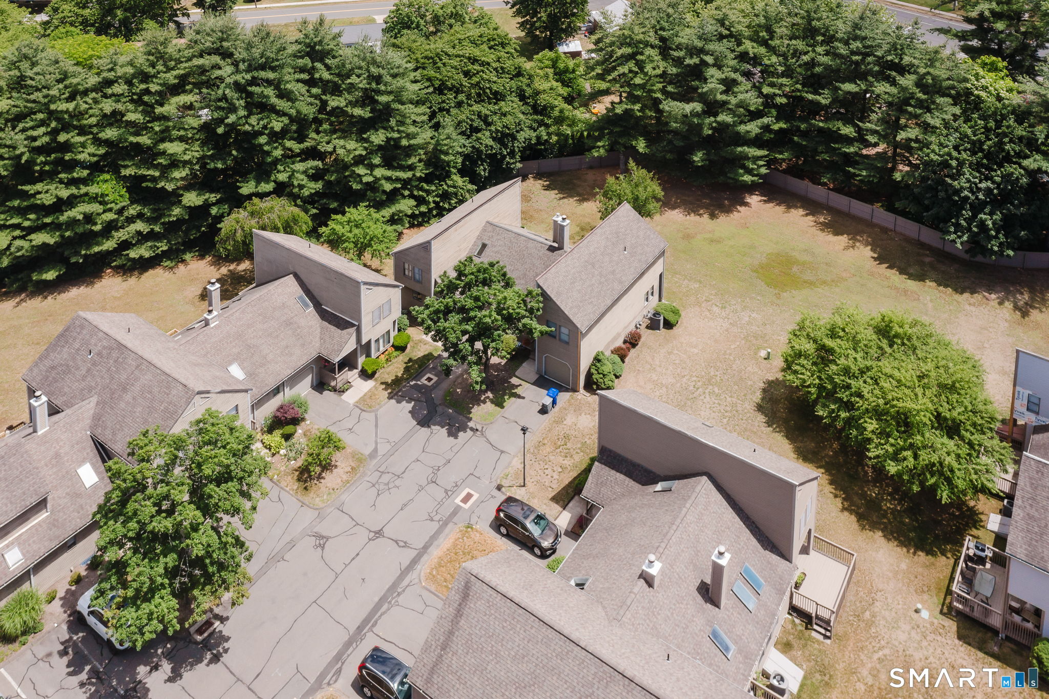 20 Elm Meadows Enfield CT 06082