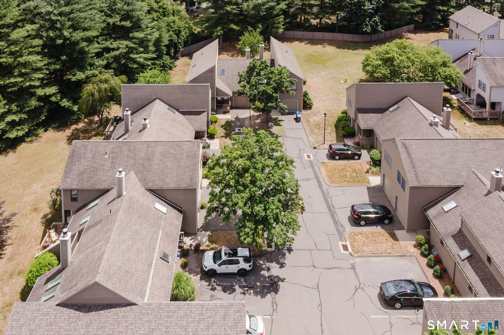 20 Elm Meadows Enfield CT 06082