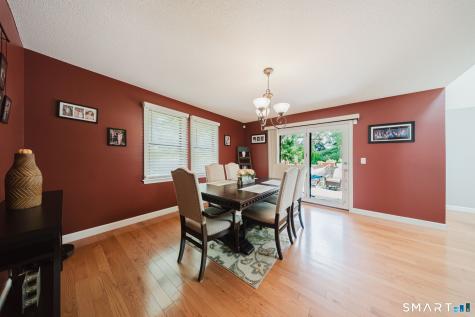 20 Elm Meadows Enfield CT 06082