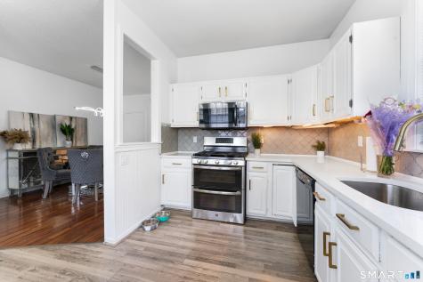 101 Madeline Avenue Waterbury CT 06708