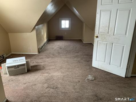 7 Davis Street Danbury CT 06810