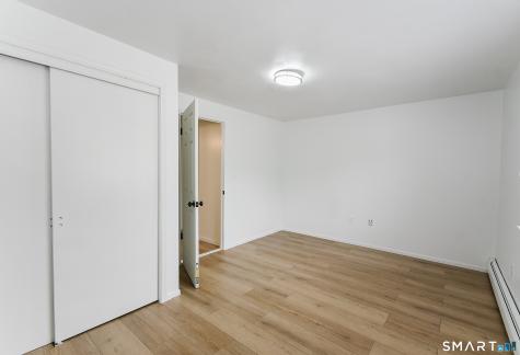 827 Blackstone Village Meriden CT 06450