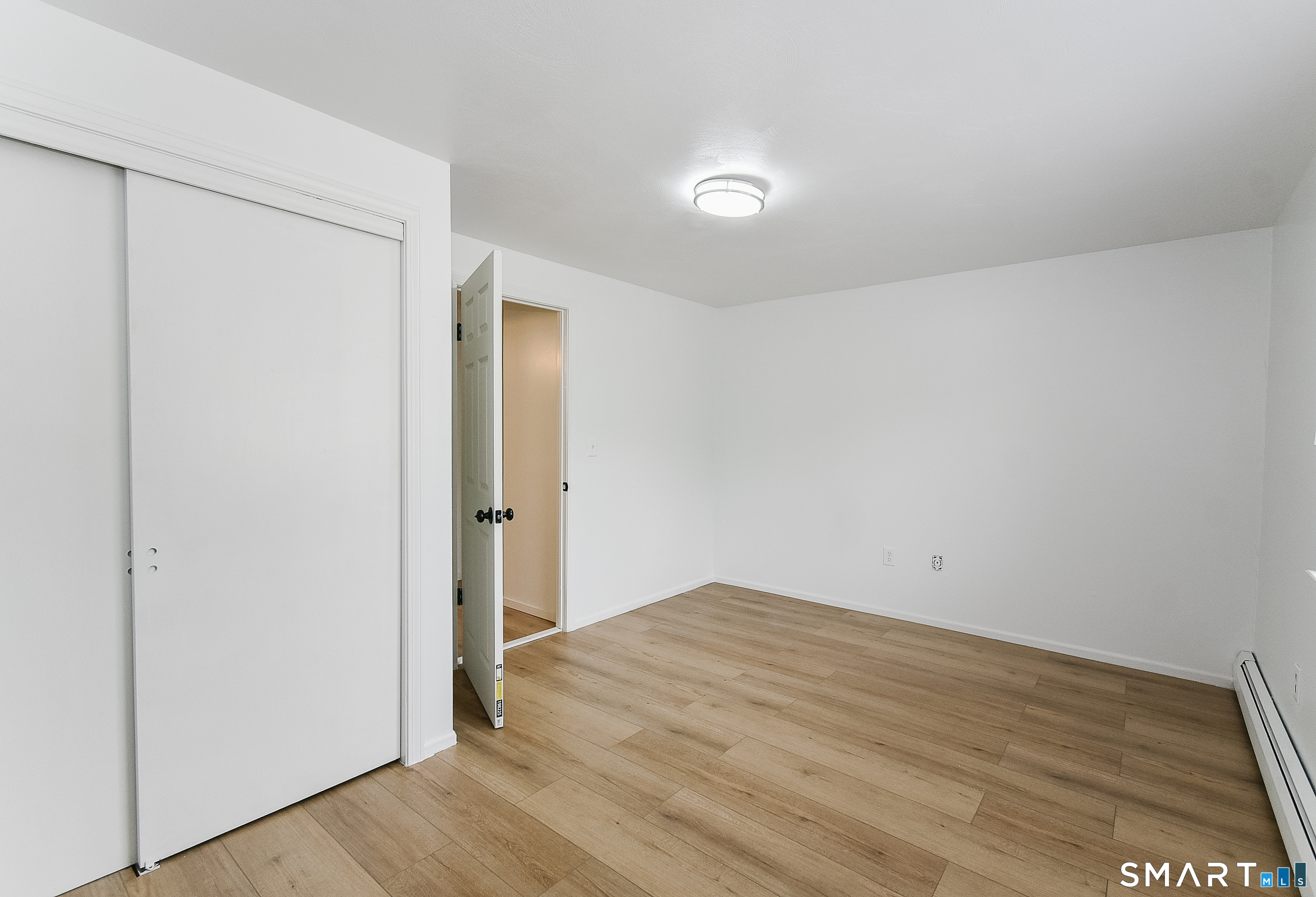 827 Blackstone Village Meriden CT 06450