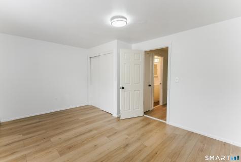 827 Blackstone Village Meriden CT 06450