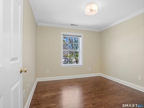 86 Forest Street New Canaan CT 06840