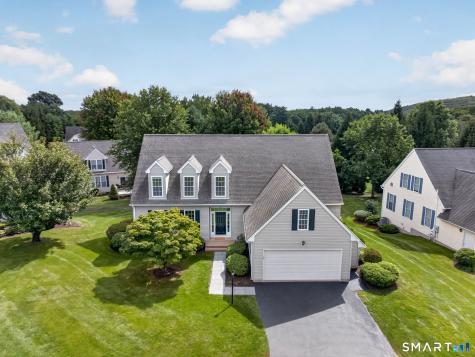 3 Cavendish Place Avon CT 06001
