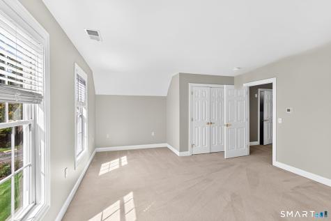 3 Cavendish Place Avon CT 06001