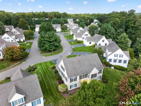 3 Cavendish Place Avon CT 06001