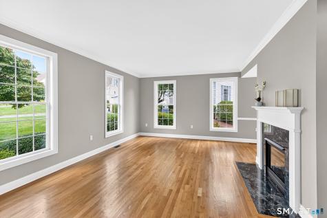 3 Cavendish Place Avon CT 06001