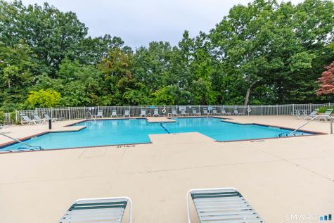 277 Carriage Crossing Lane Middletown CT 06457