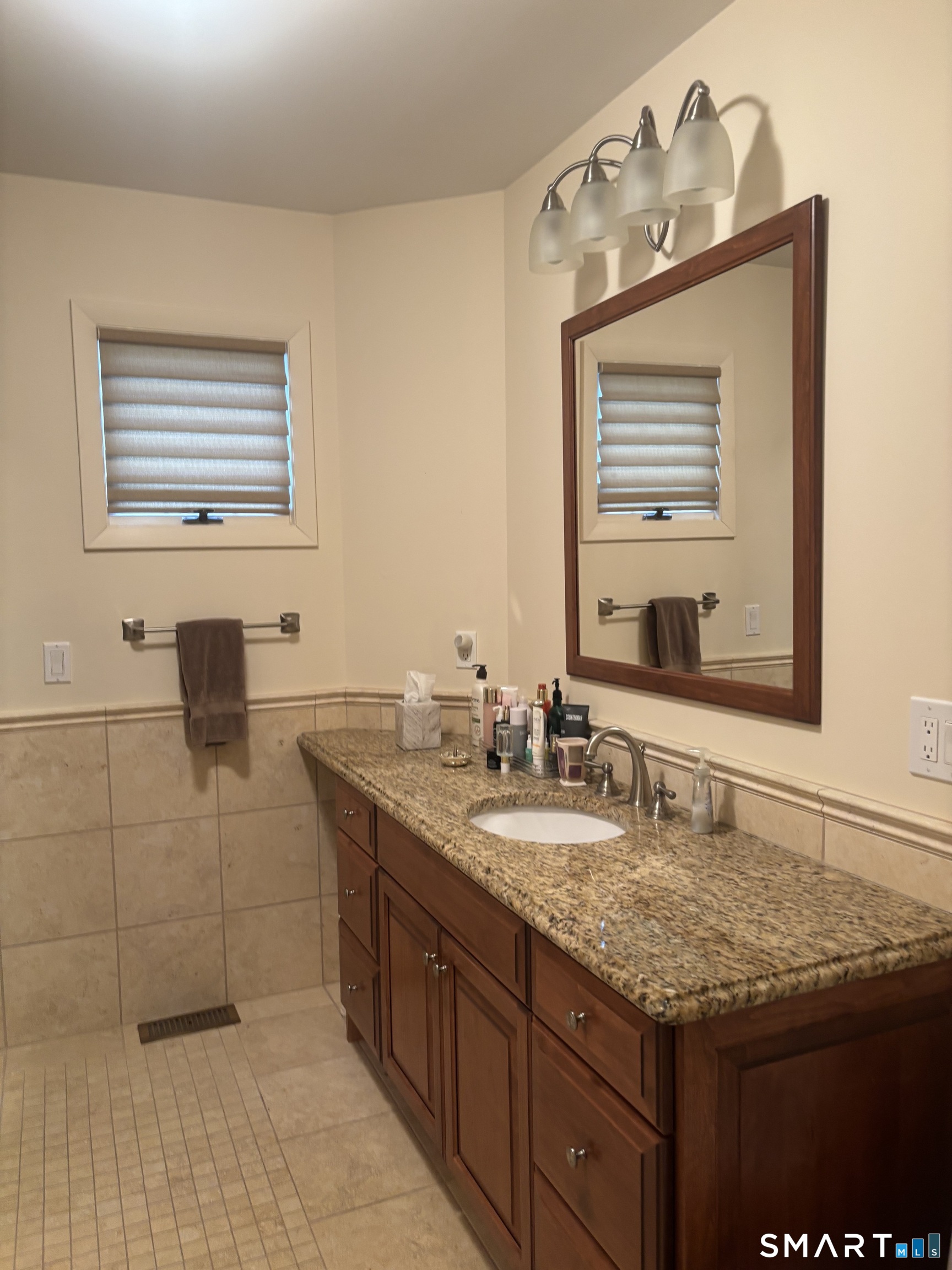 33 Brittania Drive Danbury CT 06811