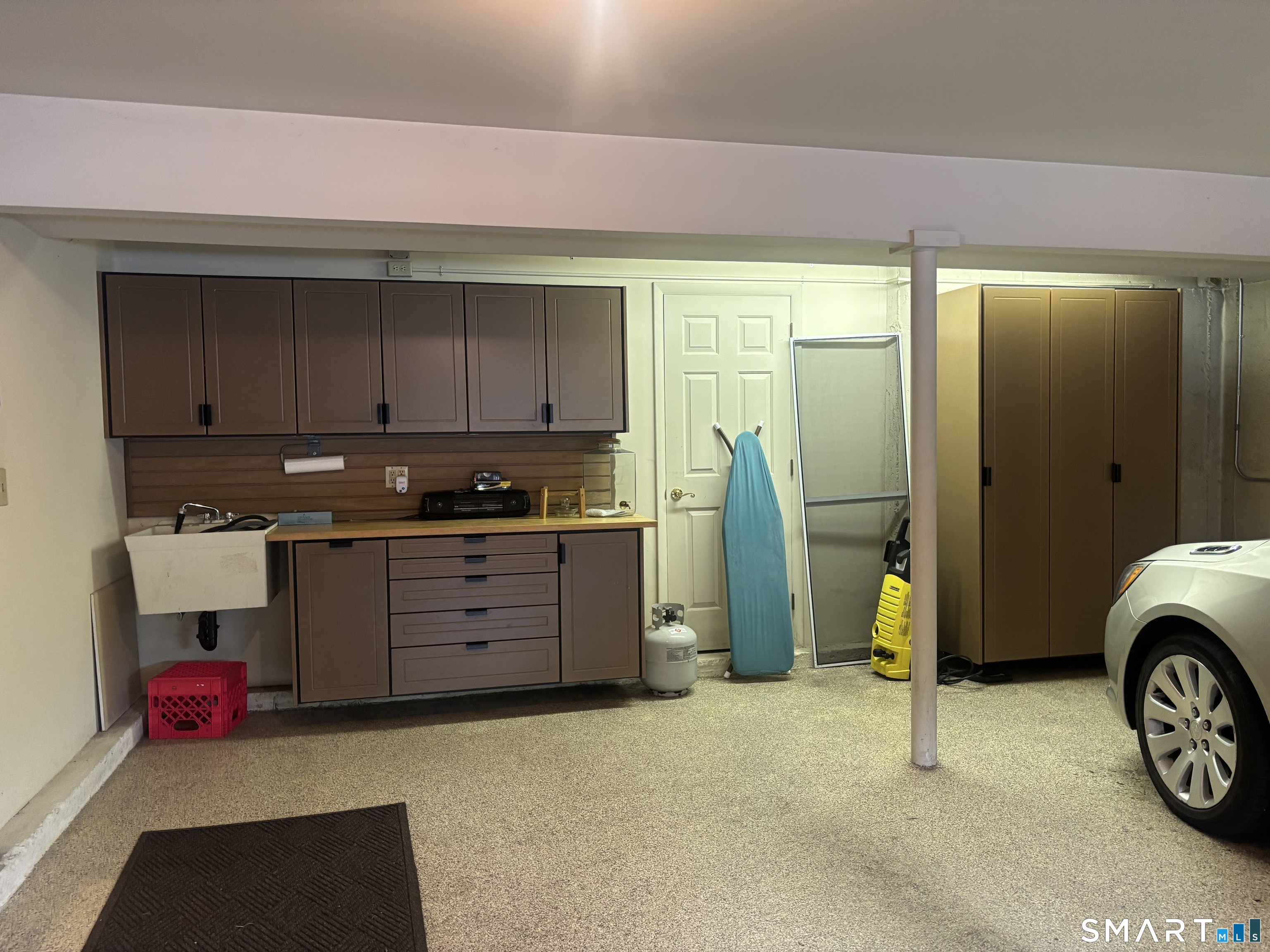 33 Brittania Drive Danbury CT 06811