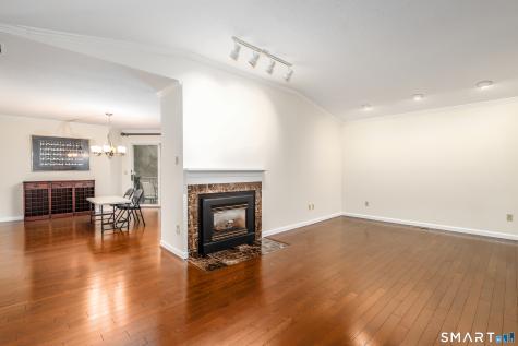 33 Brittania Drive Danbury CT 06811