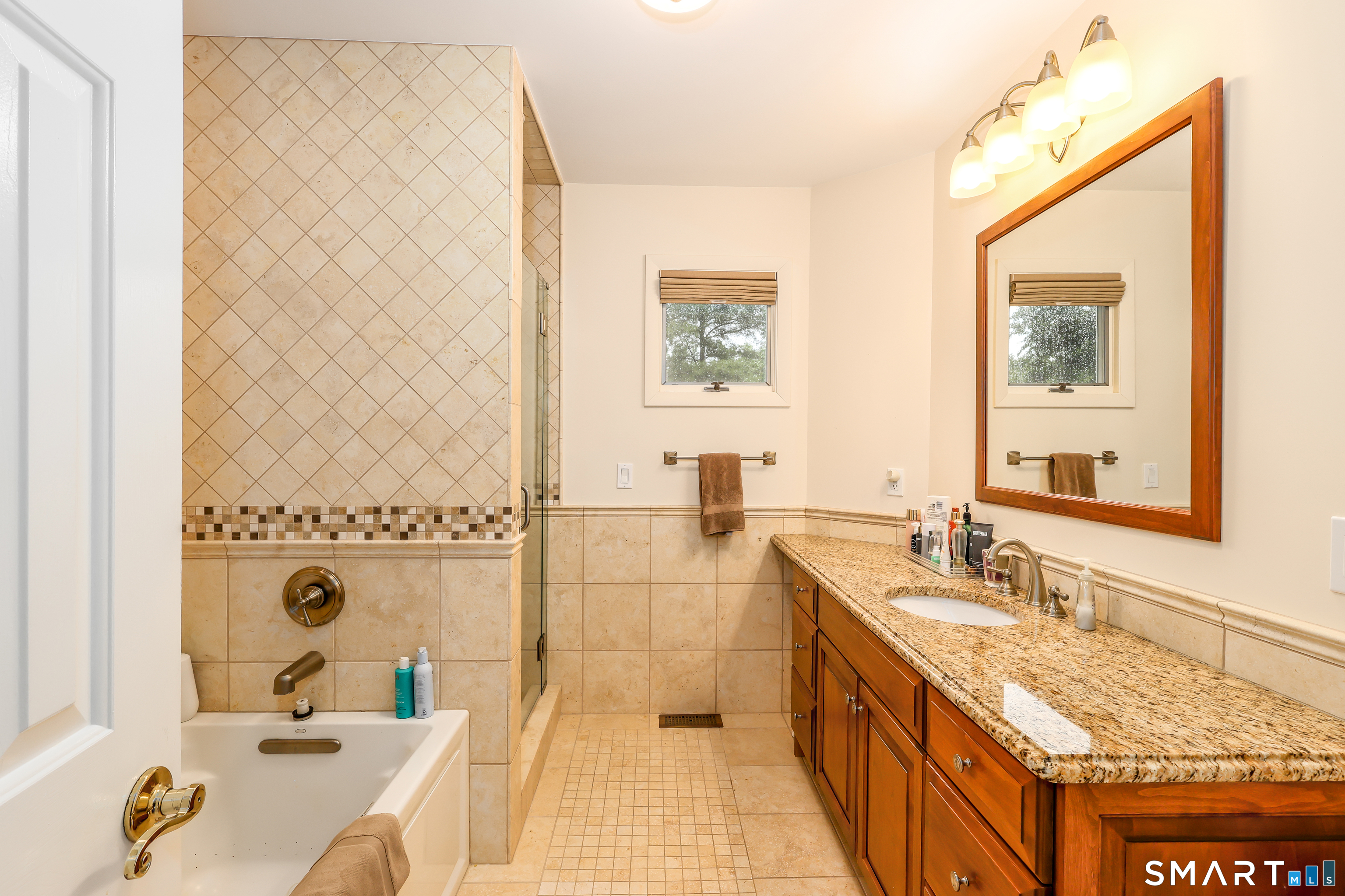 33 Brittania Drive Danbury CT 06811