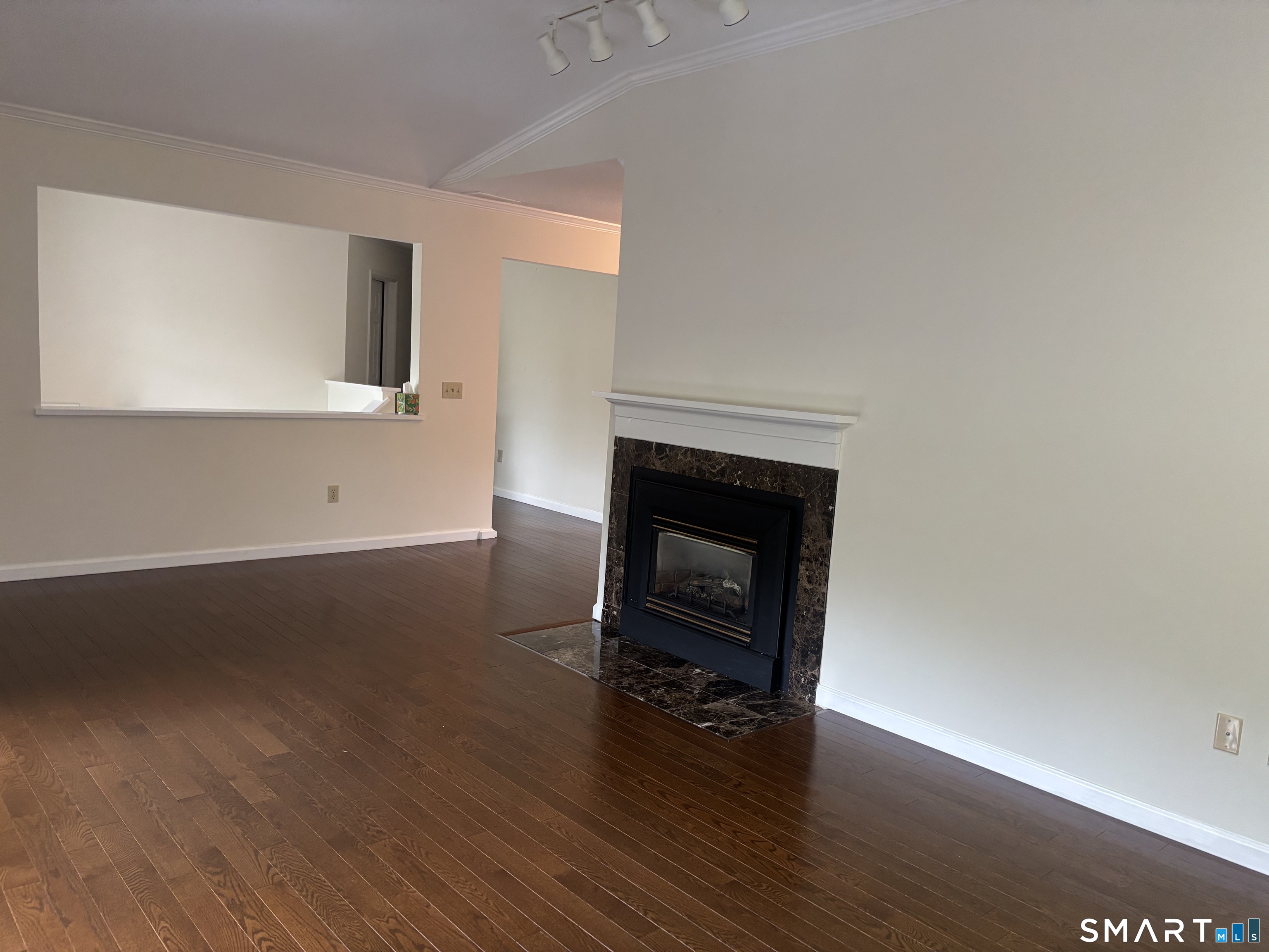 33 Brittania Drive Danbury CT 06811