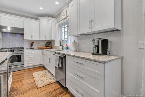 124 Wells View Road Shelton CT 06484
