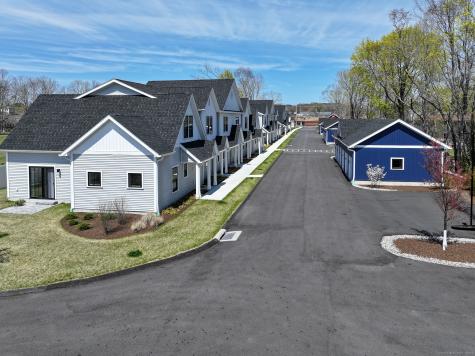 138 Boston Post Road East Lyme CT 06333