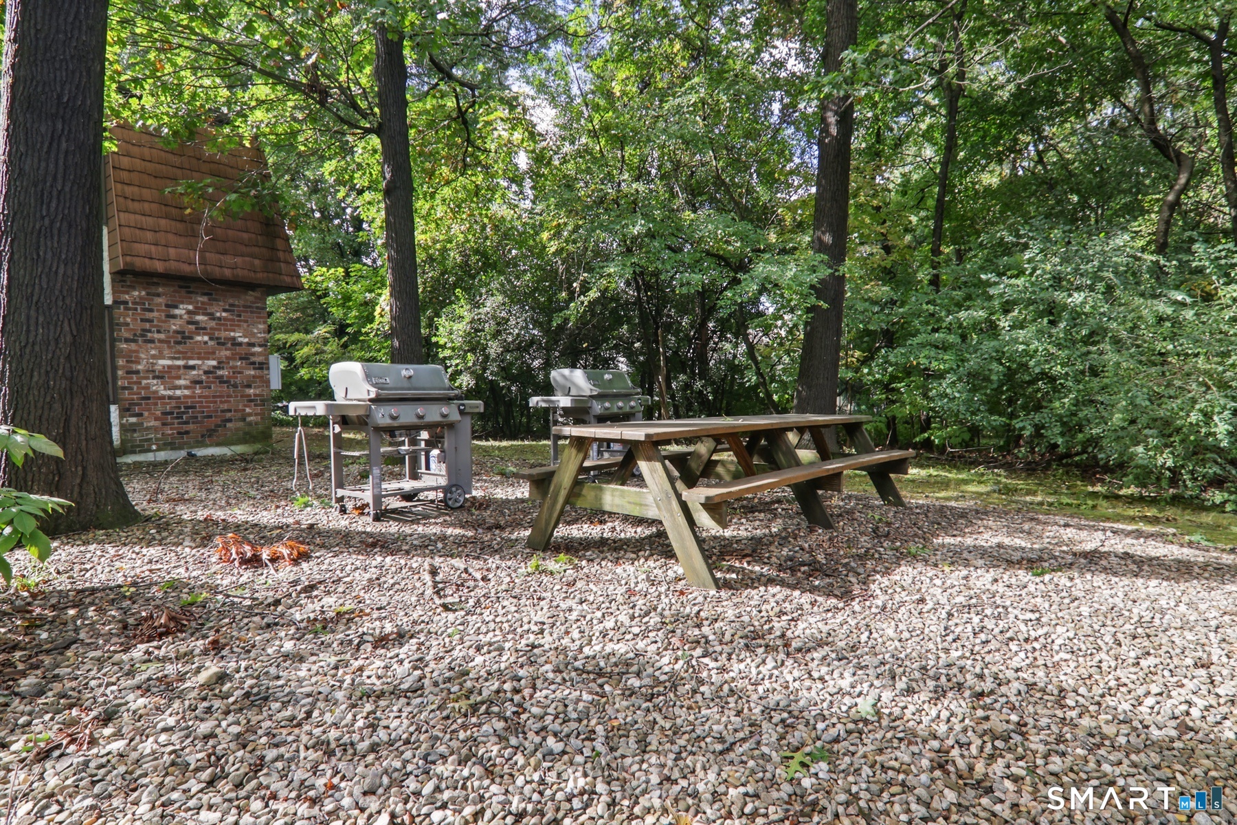 35 Woodsedge Drive Newington CT 06111