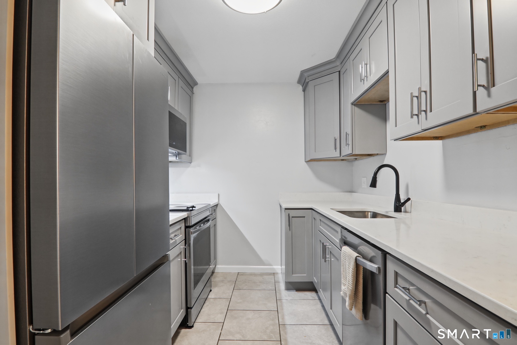 35 Woodsedge Drive Newington CT 06111