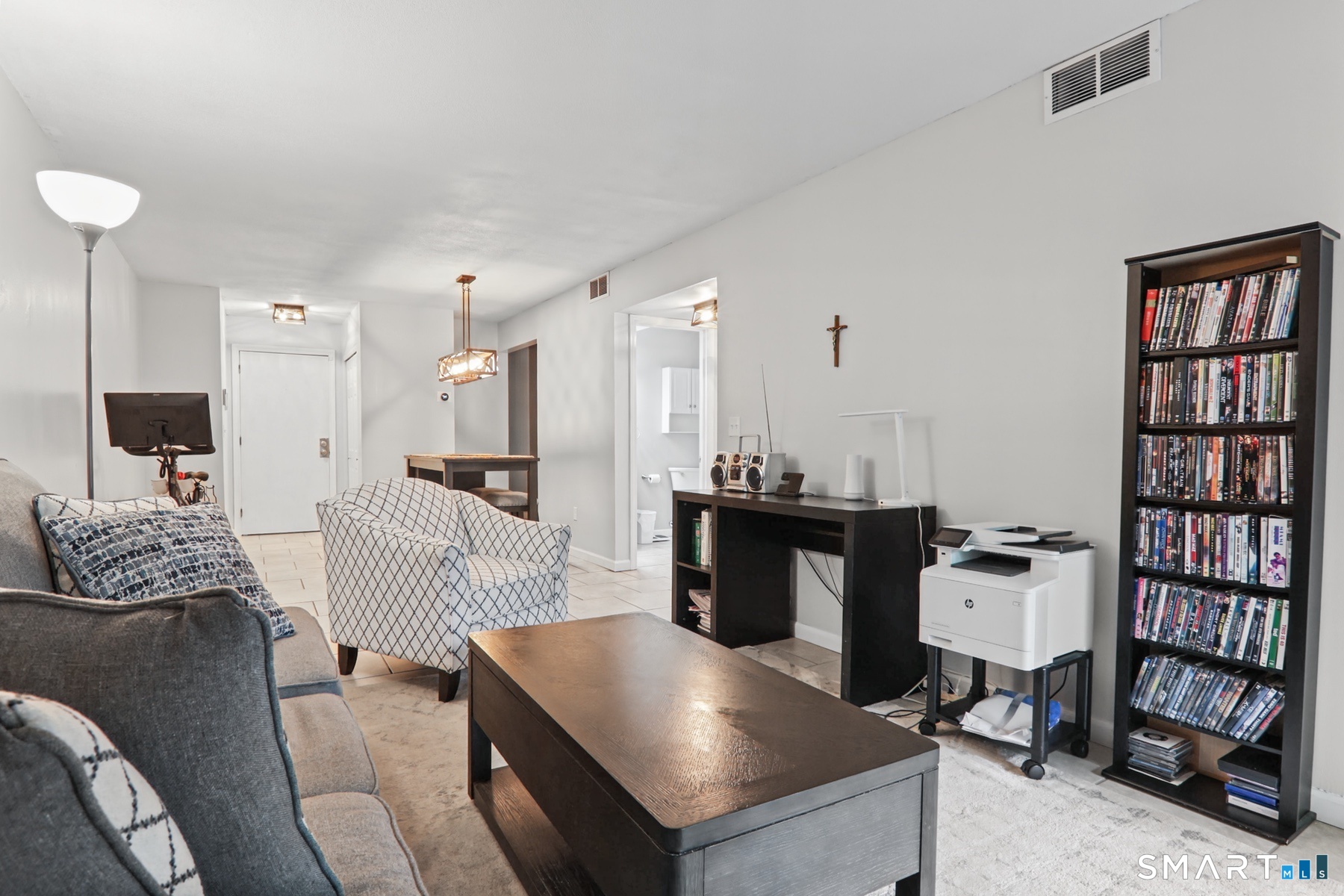 35 Woodsedge Drive Newington CT 06111