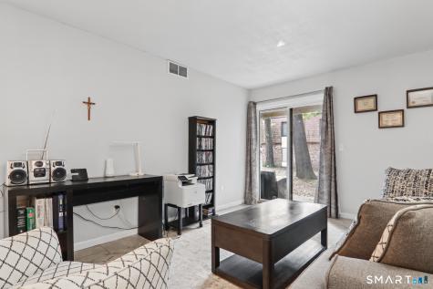 35 Woodsedge Drive Newington CT 06111