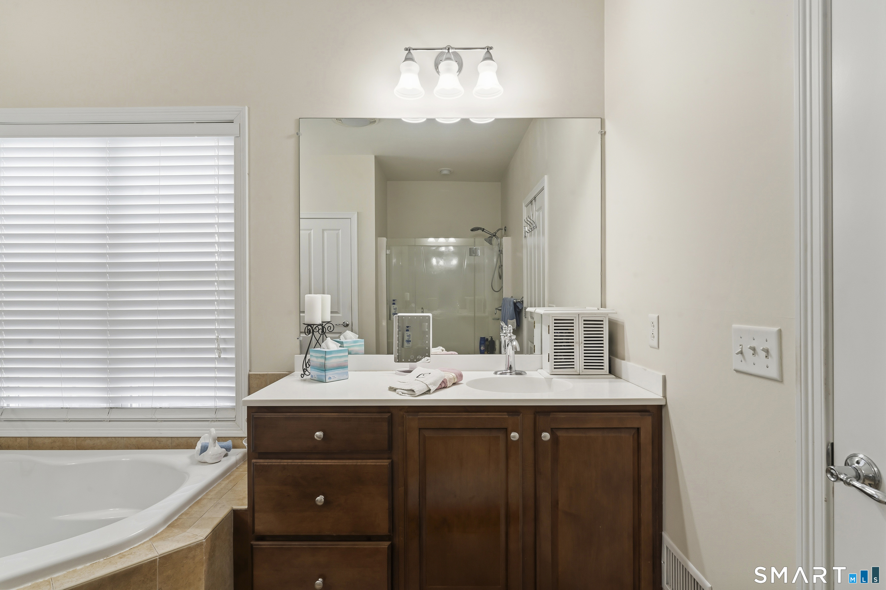 567 Inverness Court Oxford CT 06478