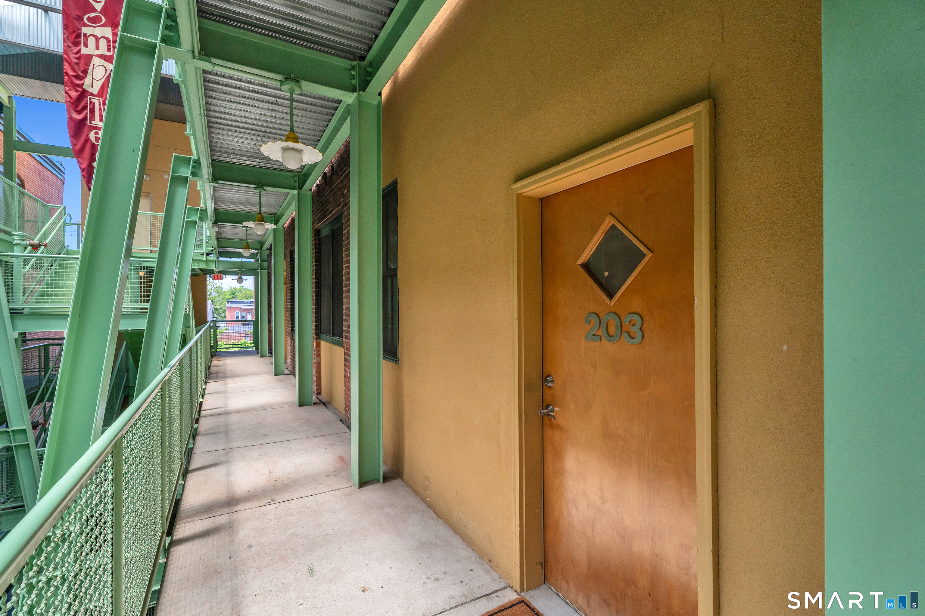 43 Chestnut Street New Haven CT 06511