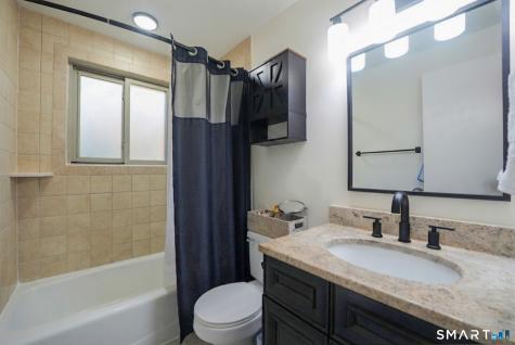 30 Happy Hollow Circle Stratford CT 06614