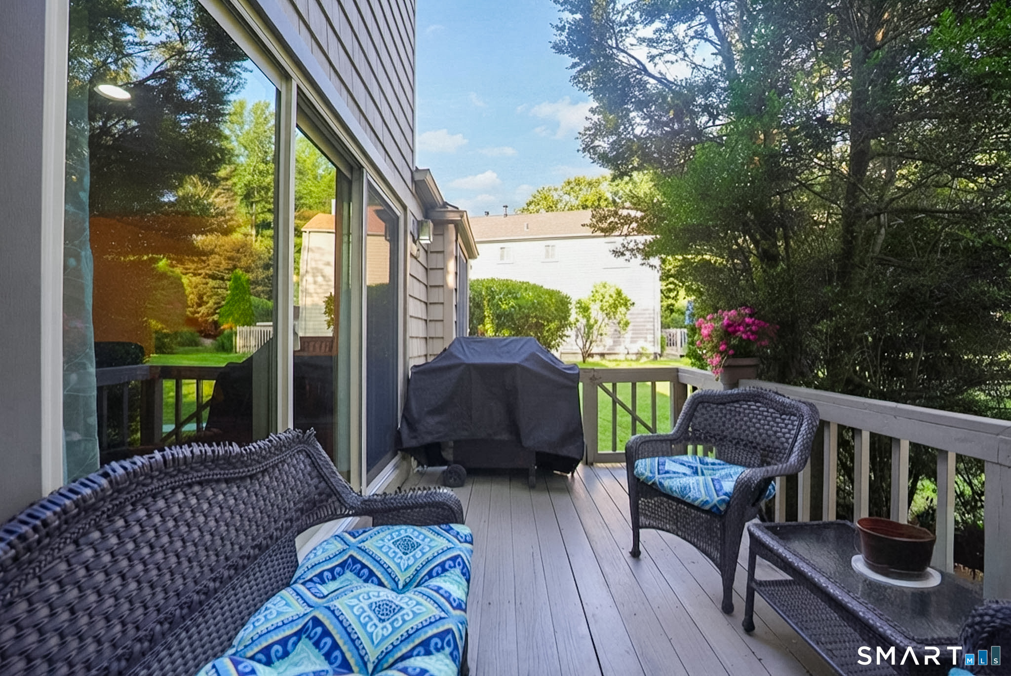 30 Happy Hollow Circle Stratford CT 06614